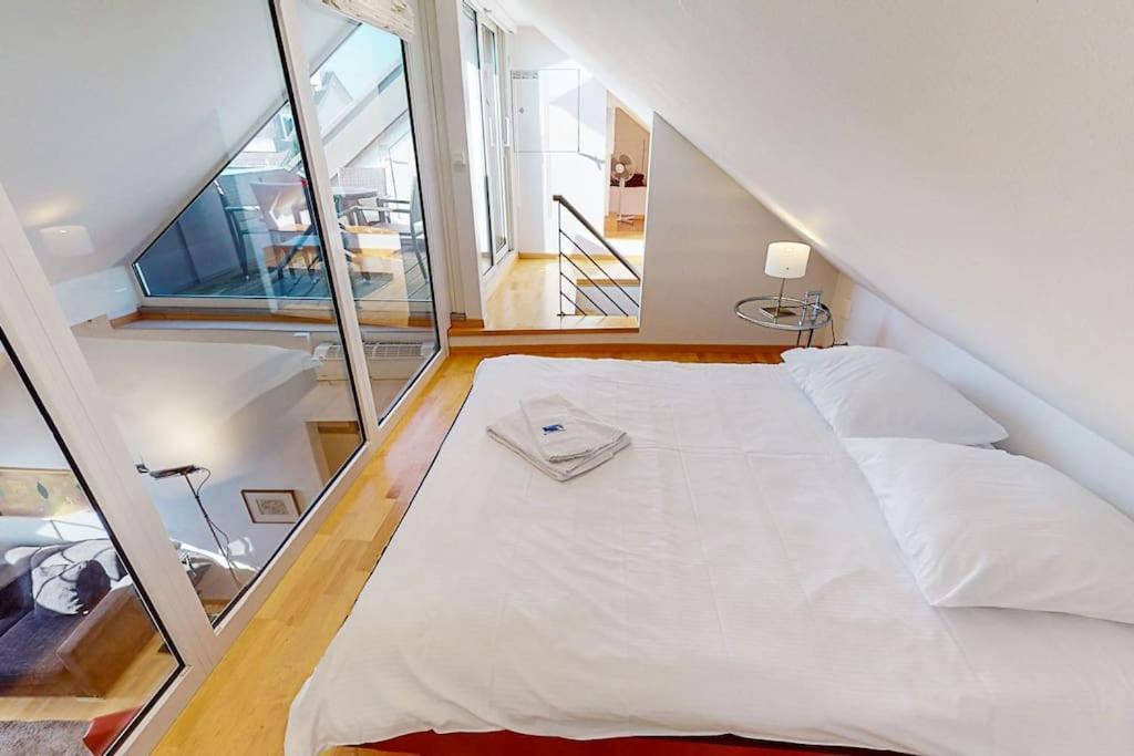 Maisonette Penthouse In Old Town - Uz10 Apartment Zurich Luaran gambar